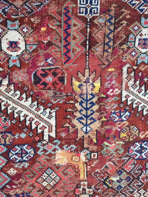 summer sale : A shekarlou Qashqayi in bad condition ( to restore ) some old reparrs on !
but nice fild color !
Size : 220x160cm         