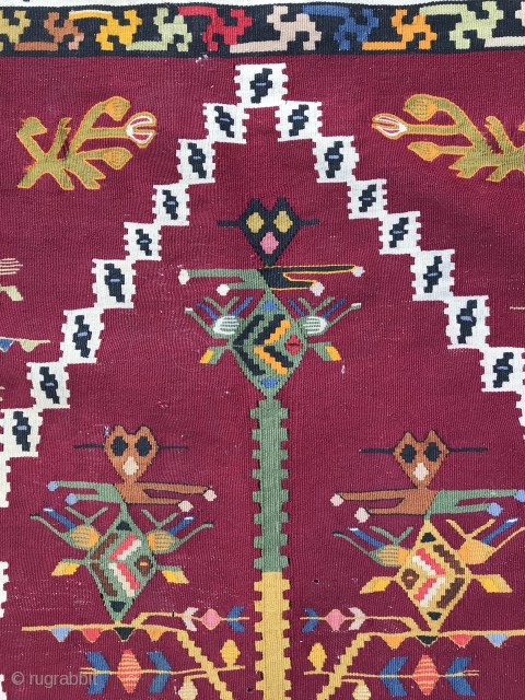 Balkan Kilim, Pirot
150 x 102 cm                           