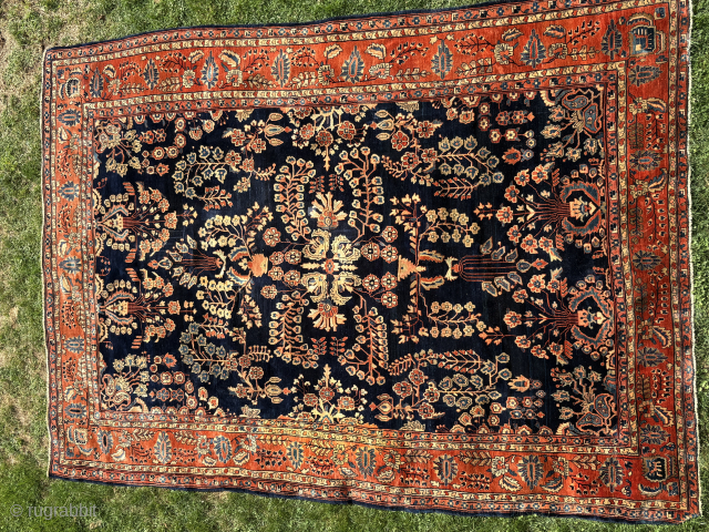 Beautiful Sarouk (Mohajeran) in very good condition with great wool and very good colors. Thick and relatively full pile with a couple of minor expected wear spots. Supple handle and lustrous wool.  ...