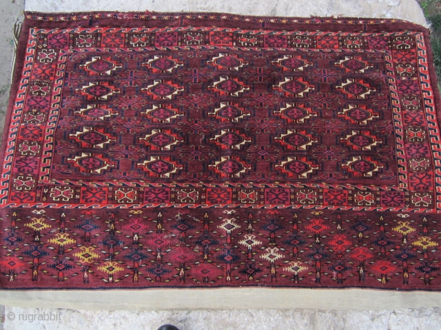 Turkmen chuval 100years old or more.
size 110x72                          