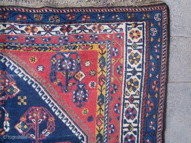 Luri rug vegetable dyes 19th.
there is one hole in corner. but full pile.
size 250x150                   