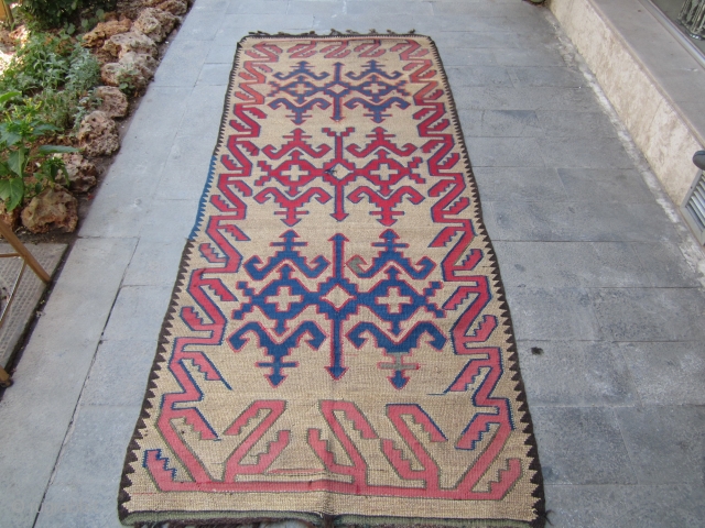 Caucasian kilim 80 years old.
size.245x95                            