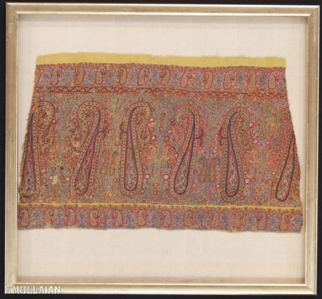 Special Antique Indian Textile, 18th Century

49 × 32 cm (1' 7" × 1' 0")                   