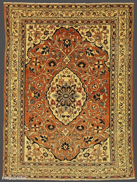 Beautiful Antique Persian Tabriz Senneh Baf Rug, ca. 1920

177 × 128 cm (5' 9" × 4' 2")

SPECIAL OFFER €3,750.00              