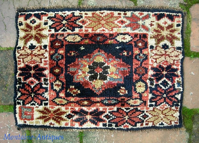 Persian Chanta-- 9 x 13 inches. Luscious little thing. Small reweave along one side $10 ups to Lower 48              
