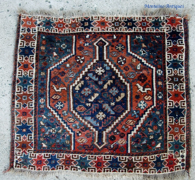 Large Qashqai or Khamsa bag, 2.5 x 2.9,  Circa 1900.   Vibrant color  with nice  pile. $15 to ship anywhere in the US.      