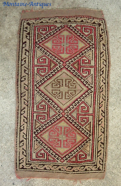 Anatolian Yastik-- 1 ft 7 by 3 ft. 3 Inches. early one. w/ even pile
                  