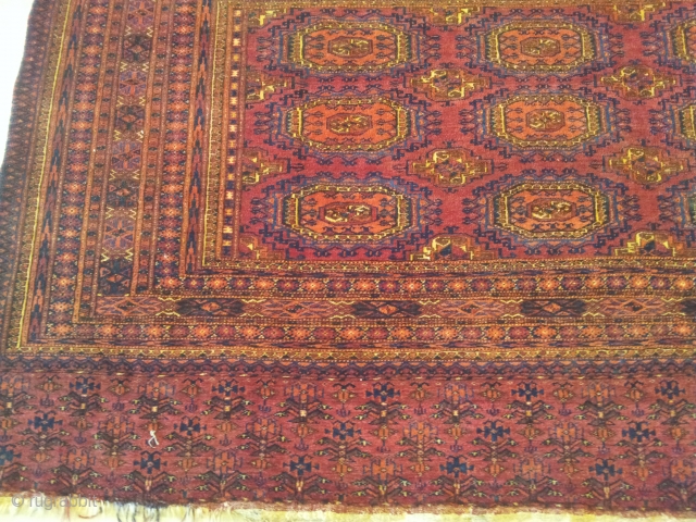 turkeman sarig end of 19th century 
perfect condition
size 0.85 x 1.71 cm                     