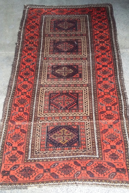 Very old balochi lateef khani with good rich colors. Size 203x98 cm                     