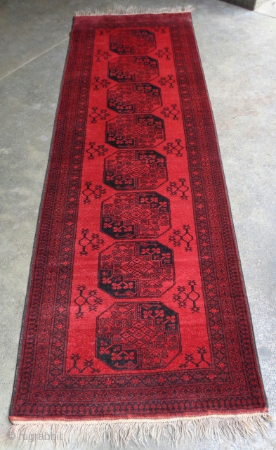 Ersari Turkmen philpai rug with excellent condition.Size 283x87 cm. This rug with make your hallway very beautiful.                
