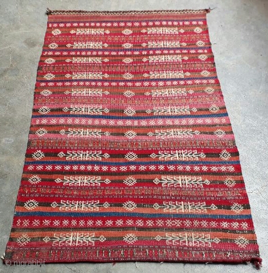 Antique qalainaw kilim with very good design. Size 147x90 cm                       