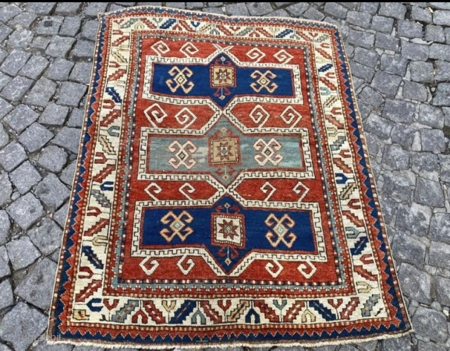 Caucasian Rug

Size 130x110                              