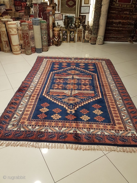 Yagciebedir anatolian rug in very good condition 200x280cm
Contact for details                       