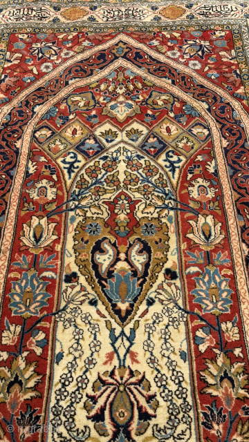 İsfahan rug