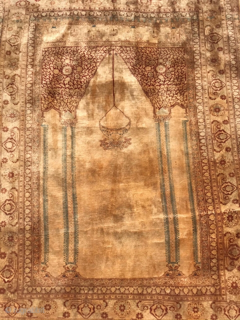 19th century TABRIZ SILK
165x125
For More Information Whatsapp +61-415-799-757                         