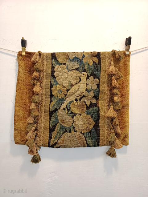 Antique French Flemish Verdure Tapestry Fragment Cushion Cover 17th Or 18th Century.Size 41×26 Cm.Some Damages Kindly See Pictures Carefully Please.Contact For More And Price Nabizadah_carpets@yahoo.com        