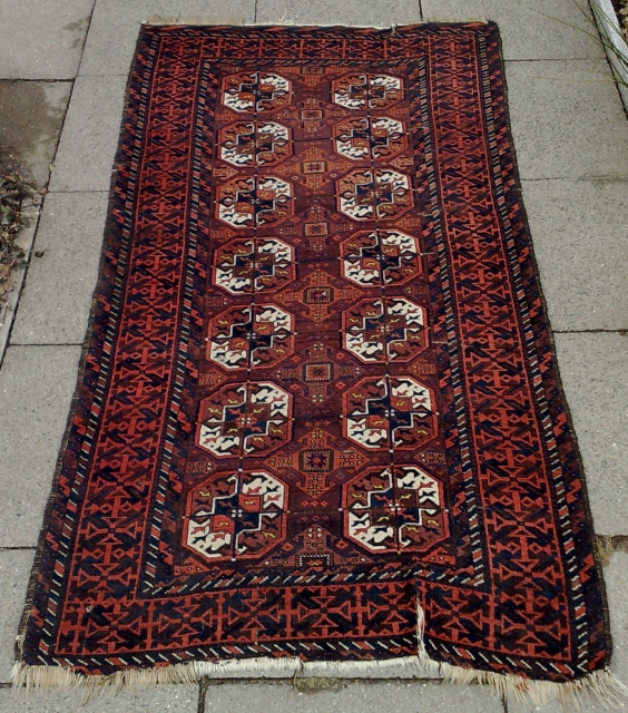 Antique Baluch rug with Tekke Gul design. Interesting collector´s piece. Size : ca 197cm x 102cm                 