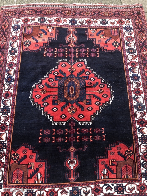 A lovely small antique Southpersian Afshar rug, beautiful drawing. Size: 147x113cm / 4'8''ft x 3'7''ft                  
