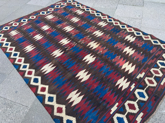 A very nice antique Persian kilim from the Veramin region. Age: 19th century. All natural colors, size: ca. 267x183cm / 8'8''ft x 6ft http://www.najib.de         