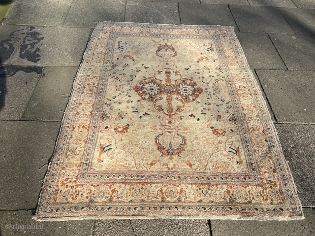 A fine antique Persian Tabriz Haji Jalili rug, size: ca. 165x125cm / 5‘5ft by 4,2ft  www.najib.de                