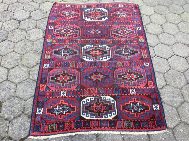 Antique Anatolian Kagizman rug with Memling Gul design, 19th century. Size: ca. 180x125cm / 6ft x 4'1''ft , one end has been rewoven (old work)        