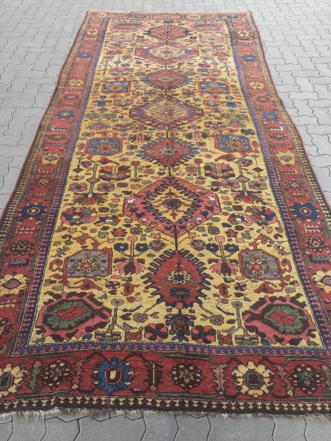 Antique Persian Bakhtiary tribal rug woven on wool foundation. Age: 19th century. Shiny wool and beautiful natural colors, size: circa 390x174cm / 12'8''ft x 5'7''ft        