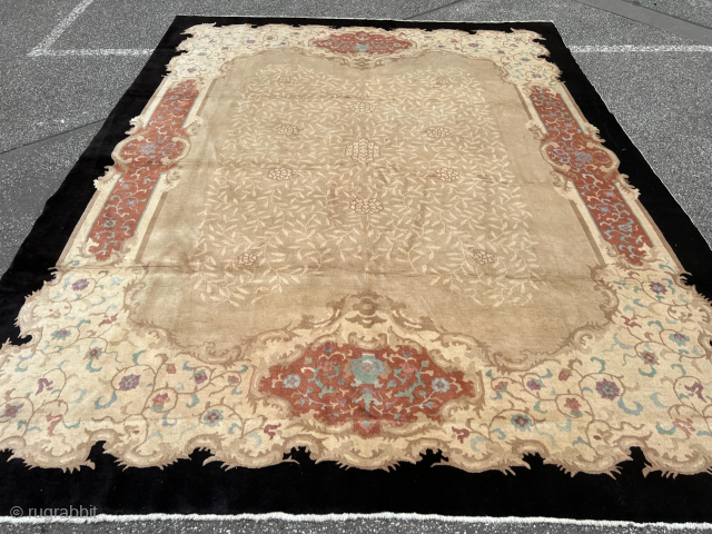 Antique Chinese Art Déco carpet from the 1920s. With its bold yet sophisticated aesthetic, it embodies the timeless elegance of the Art Deco style popular in Europe and the United States in  ...