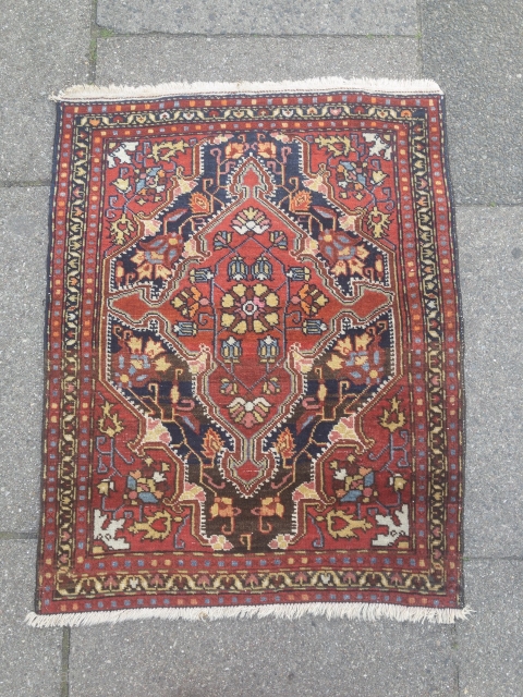 Lovely small antique Persian Malayer poshti, size: ca. 75x60cm / 2'5''ft x 2ft                    