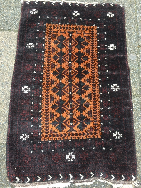 Antique Baluch Balisht with an animal caravan at the top. Very good quality with great wool quality and a fine weave, good condition . Spots of petrol blue/ green , finely drawn  ...