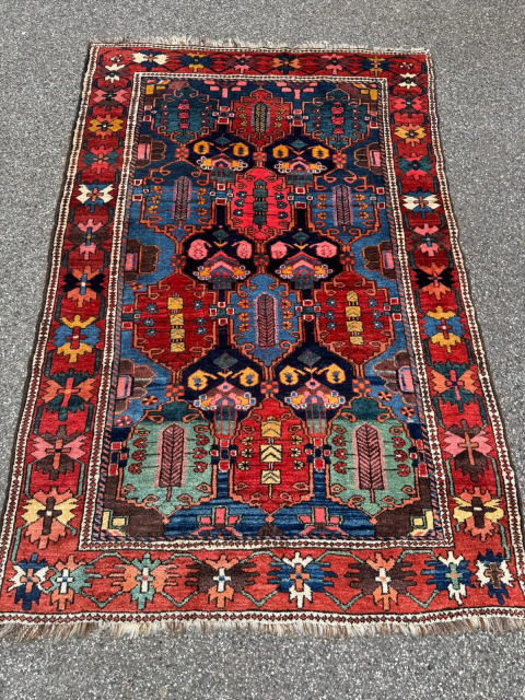 Antique Persian Bakhtiary village rug from the late 19th century. Woven on wool foundation, size: ca. 190x125cm / 6,3ft by 4,1ft http://www.najib.de           