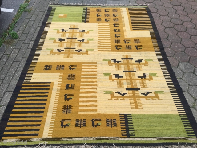 A very decorative Polish (?) kilim, size: ca. 290x205cm / 9'5''ft x 6'7''ft , age: circa 1920-1930                