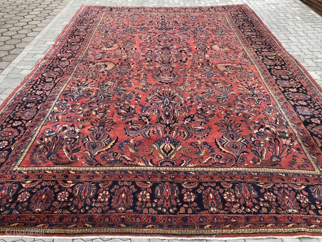 This big antique Persian Saruk carpet or so called "American Saruk" came out of an old German estate. It is very decorative and has a large size: circa 495x340cm /  16'3''ft  ...