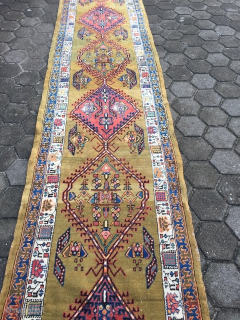 Antique camel ground Persian Sarab runner, very decorative. Size: ca 500x100cm / 16'4'' x 3'3''ft
                  