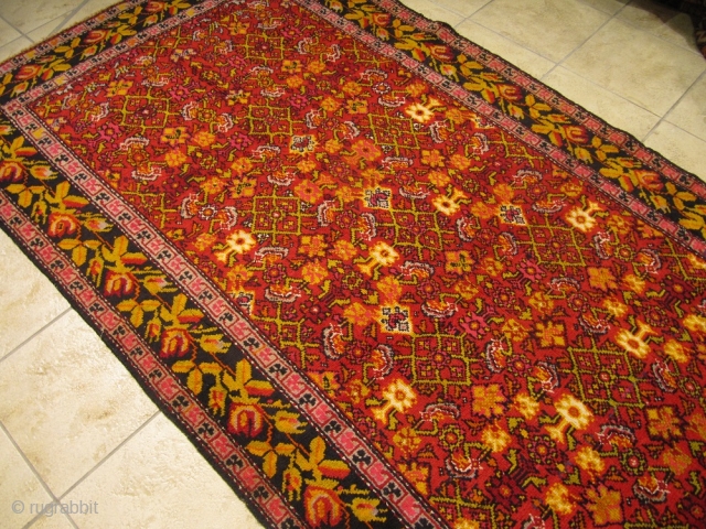 Antique Caucasian Karabagh long rug. Good condition. Size: ca. 285x130cm / 9'4'' x 4'3''ft                   