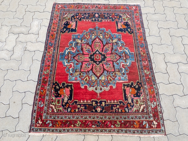 Fine antique Persian Bidjar rug, size: 150x110cm / 5ft x 3'6''ft                      