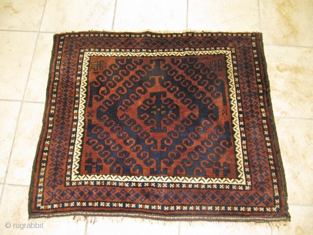 Large antique Baluch bagface in very good condition. Size: 88x75cm / 2'9''ft x 2'5''ft www.najib.de                  