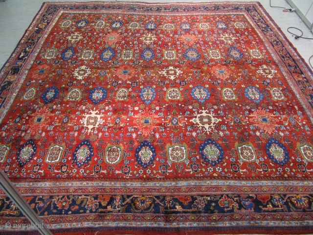 Highly decorative antique Malayer rug. Rare squarish size:ca. 400x395cm / 13'1''ft x 12'9''ft Good overall condition.                 