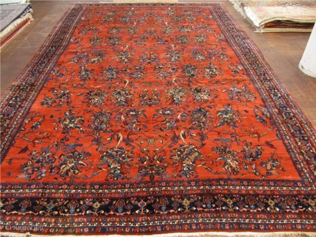 Antique Persian Oversize Bakhtiary carpet. Fine weave, beautiful design with birds and parrots. Good condition. Glossy and shiny wool. Age: circa 1900. Size: ca 630x400cm / 20'7'' x 13'1'' www.najib.de   