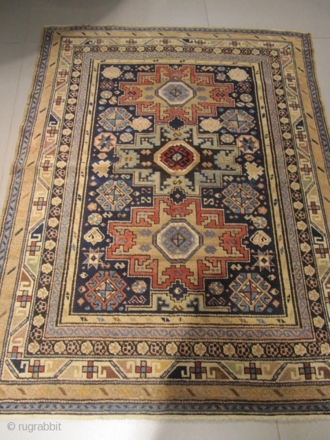 ref: S1779 / KUBA LESGHI , CAUCASIAN ANTIQUE RUG EARLY 20TH CENTURY , EXCELLENT CONDITION FOR ITS AGE.
size: 4'11 x 3'9  /  1.50 x 1.14      