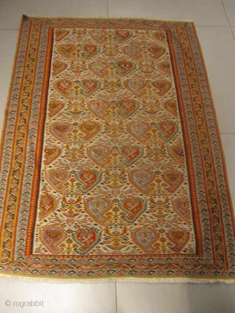 ab) Persian Senneh antique Kilim, 19th century, perfect condition
size: 155 X 115  /  5' X 3'               