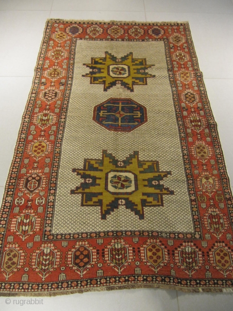 ref: S189 /Kuba Gymil Caucasian antique rug, 19th century, perfect condition
size: 185 X  110  /  6' X 3'            