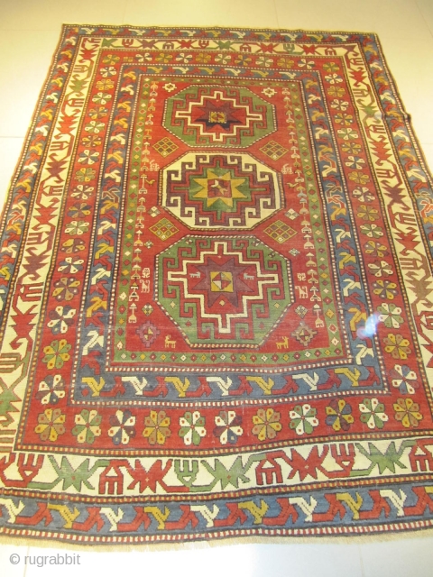 ref: S259 / Kazak Moghan Caucasian antique rug, 19th condition, perfect condition.
size: 225 X 160  /  7' X 5'            