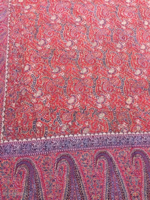 Amazing antique kashmir  jamawar shawl in very good condition it measures 113 inches by 54 inches . 9.5 feet long . 4.6 feet wide 
Very good colours 
Ask for the price  ...