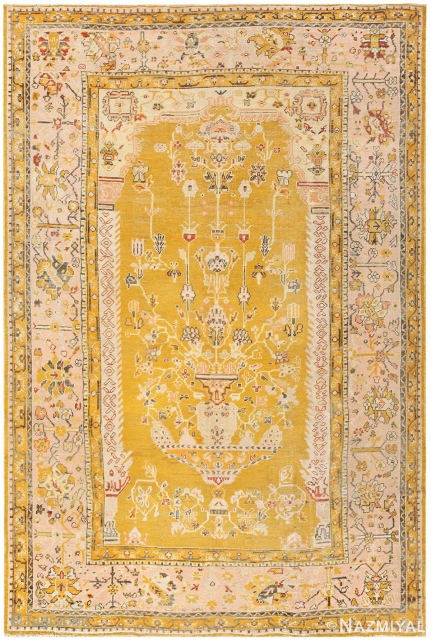 This magnificent Oushak is part of our Oct 15th auction.Antique Turkish Oushak carpet , Circa 1900's.
8 ft 8 in x 13 ft 2 in (2.64 m x 4.01 m)This auction includes antique  ...