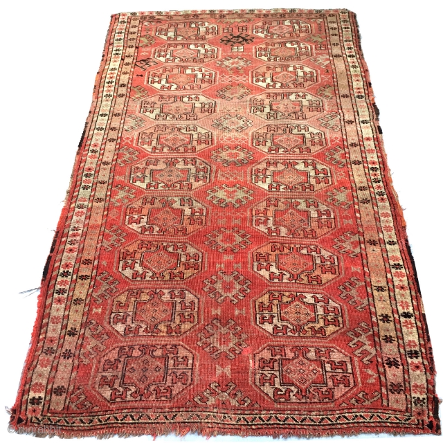 Antique Turkmen Ensi Ersari / Kizil ayak Main Carpet, Rug 3'10" x 6'10"
Part of a private collection.
Rare , collectible              