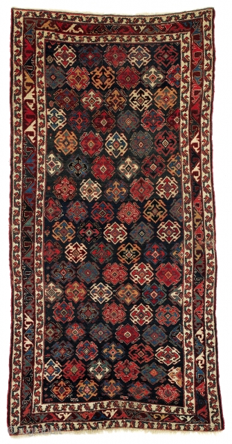 Sauj Bulagh, in excellent condition, full pile, wondeful, vibrant colors, all vegetal dyes. Second half 19th century. 301x153 cm. Very small, hardly noticeble old repairs. Very slightly reduced ends ( maybe 1/8").  ...