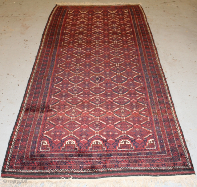 Beautiful and good quality  Beluch rug with nice colouring and soft wool (circa 1910-1920)
corner of one side flaweave is repaired.
size 250x110           