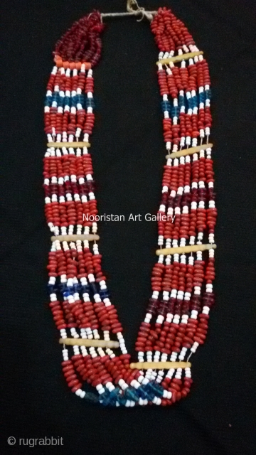 Old traditional women's beaded necklace from Kalash Valley (Pakistan)
For more details and Price inquiry feel free to contact


               