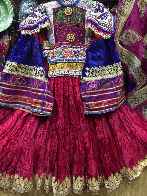 Tribal Pashtun woman dress from Afghanistan 
Hand embroidery. Silk threads. High quality Velvet fabric 
Circa mid 20th century               