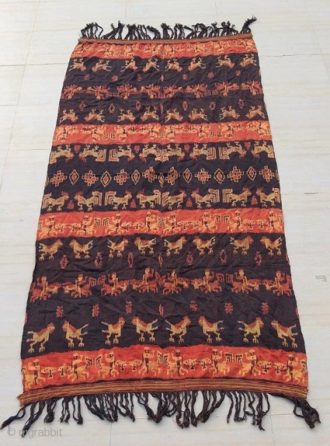 The item you just saw is an extraordinary, single of its kind, extraordinary hand loomed vintage ikat panel from sumba, indonesian from the early 20th century. This is a Genuine Old and  ...